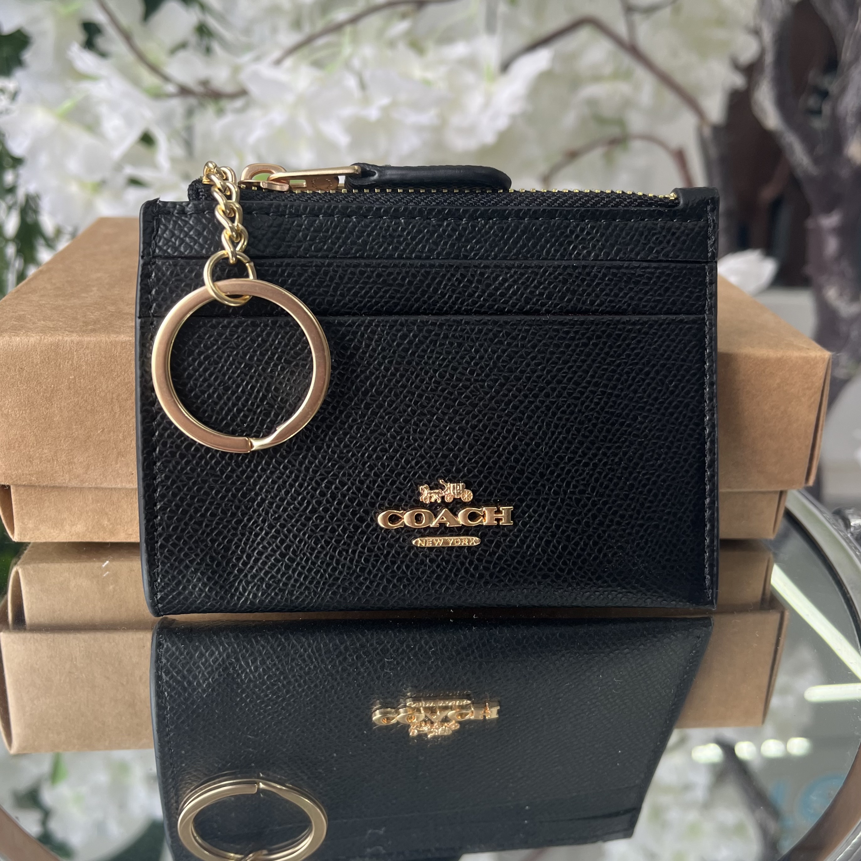 جزدان كوتش للبطاقات - 12